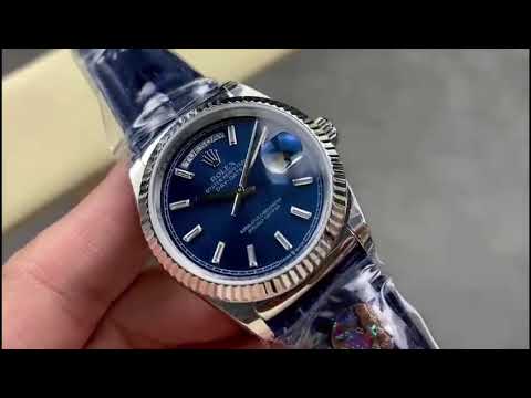 8+ Factory ‘counterweight’ Rolex Day-Date 36mm 128239-0069 White Gold Crocodile Leather Strap