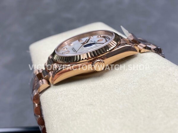 8+ Factory Counterweight Rolex Day-Date 128235-0029 36mm Full Rose Gold Diamond Mope Baguette Diamond Mother Of Pearl Dial
