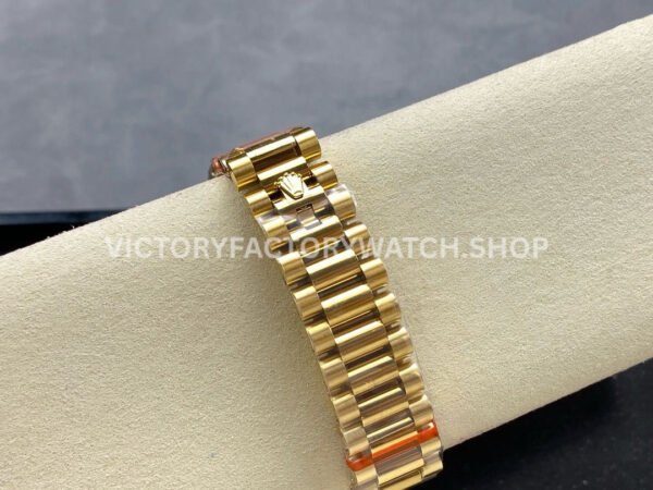 8+ Factory Counterweight Rolex Day-Date 128238-0081 36mm Full Yellow Gold White Dial