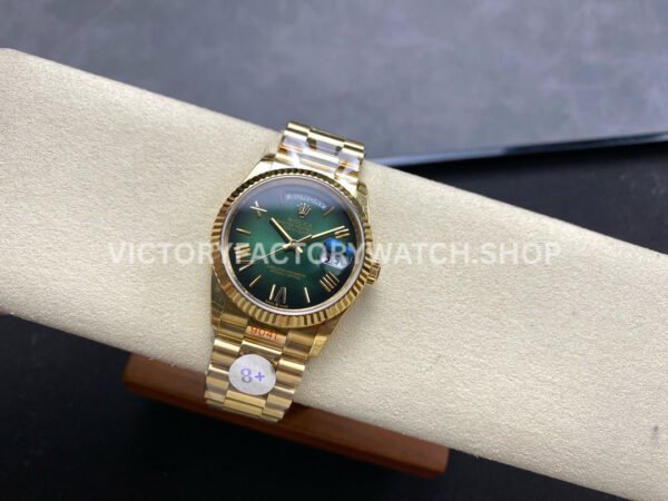 8+ Factory Counterweight Rolex Day-Date 128238-0118 36mm Full Yellow Gold Roman Numerals Green Ombré Dial