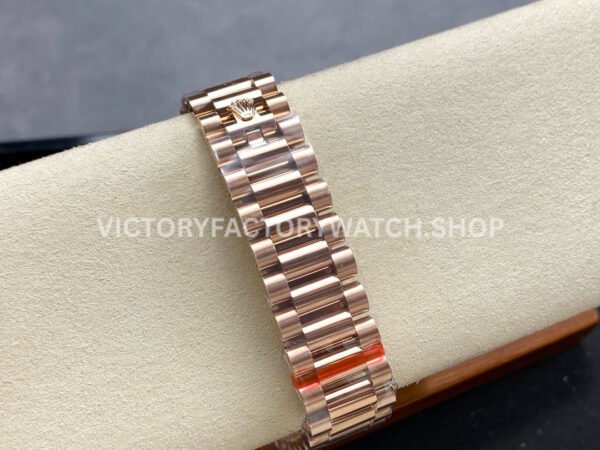 8+ Factory Counterweight Rolex Day-Date 128345RBR-0064 36mm Diamond Bezel Full Rose Gold Roman Numerals Diamond Blue Dial