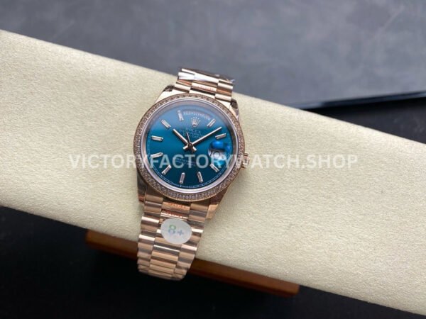 8+ Factory Counterweight Rolex Day-Date 128345RBR-0083 36mm Diamond Bezel Full Rose Gold Baguette Diamond Blue Green Dial