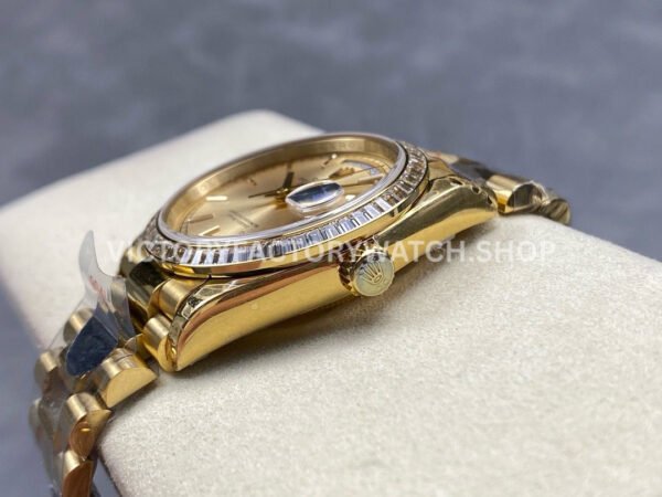 8+ Factory Counterweight Rolex Day-Date 128348RBR-0026 36mm Diamond Bezel Full Yellow Gold Champagne Dial