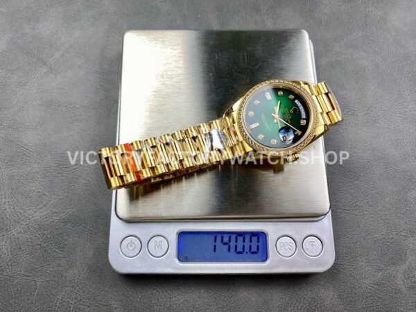 8+ Factory Counterweight Rolex Day-Date 128348RBR-0035 36mm Diamond Bezel Full Yellow Gold Diamond Mope Baguette Diamond Green Dial