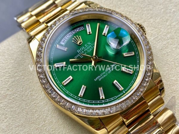 8+ Factory Counterweight Rolex Day-Date 128348RBR-0078 36mm Diamond Bezel Full Yellow Gold Baguette Diamond Green Dial