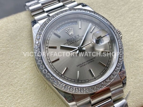 8+ Factory Counterweight Rolex Day-Date 128349RBR-0001 36mm Diamond Bezel Full White Gold Silver Dial