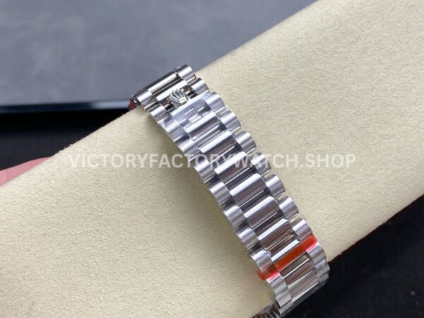 8+ Factory Counterweight Rolex Day-Date 128349RBR-0051 36mm Diamond Bezel White Gold Baguette Diamond Blue Dial
