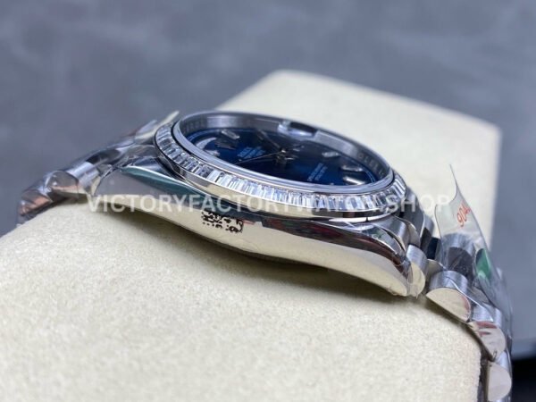 8+ Factory Counterweight Rolex Day-Date 128349RBR-0051 36mm Diamond Bezel White Gold Baguette Diamond Blue Dial