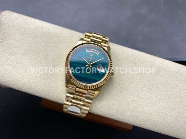 8+ Factory Counterweight Rolex Day-Date 18038 36mm Full Yellow Gold Blue Gradient Dial
