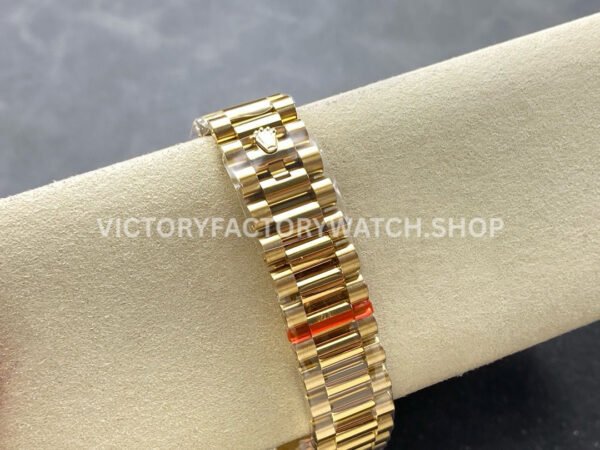 8+ Factory Counterweight Rolex Day-Date 18038 36mm Full Yellow Gold Blue Gradient Dial