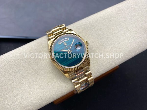 8+ Factory Counterweight Rolex Day-Date 18038 36mm Full Yellow Gold Blue Gradient Dial