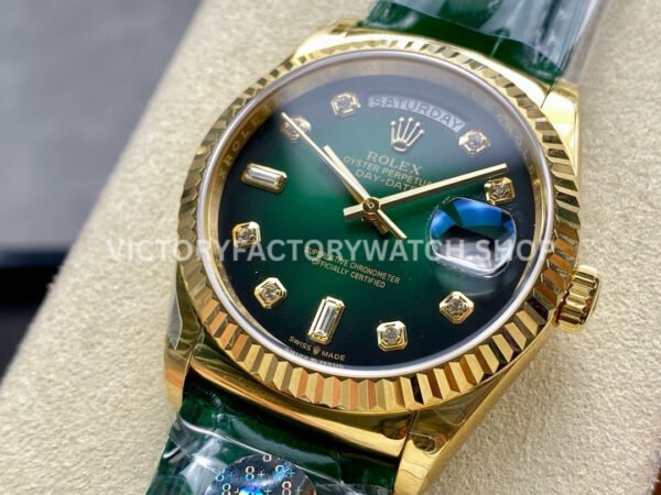 8+ Factory Counterweight Rolex Day-Date 36mm 128238-0069 Yellow Gold Crocodile Leather Strap Diamond Mope Baguette Diamond Green Ombré Dial