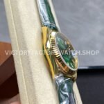 8+ Factory Counterweight Rolex Day-Date 36mm 128238-0130 Yellow Gold Crocodile Leather Strap Baguette Diamond Green Dial