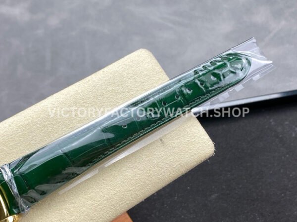 8+ Factory Counterweight Rolex Day-Date 36mm 128238-0130 Yellow Gold Crocodile Leather Strap Baguette Diamond Green Dial