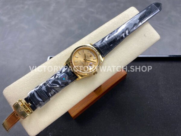 8+ Factory Counterweight Rolex Day-Date 36mm 128238 Yellow Gold Crocodile Leather Strap Baguette Diamond Champagne Dial