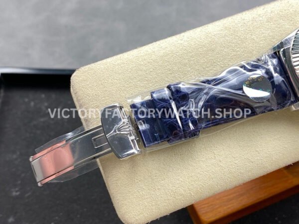 8+ Factory Counterweight Rolex Day-Date 36mm 128239-0023 White Gold Crocodile Leather Strap Diamond Mope Baguette Diamond Blue Ombré Dial