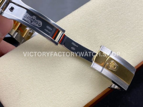 ARF Factory Counterweight Rolex Datejust 126333-0017 41mm Half Yellow Gold Mother Of Pearl (4) ARF Factory Counterweight Rolex Datejust 126333-0017 41mm Half Yellow Gold Mother Of Pearl Diamond Dial