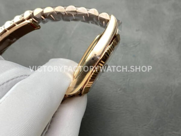 ARF Factory Counterweight Rolex Day-Date 228235-0002 40mm Full Rose Gold Roman Numerals Brown Dial (1 (10) ARF Factory Counterweight Rolex Day-Date 228235-0002 40mm Full Rose Gold Roman Numerals Brown Dial