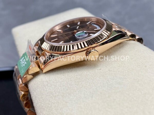 ARF Factory Counterweight Rolex Day-Date 228235-0053 40mm Full Rose Gold Brown Dial (7) ARF Factory Counterweight Rolex Day-Date 228235-0053 40mm Full Rose Gold Brown Dial