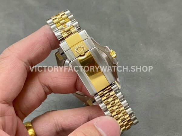 ARF Factory Counterweight Rolex GMT-Master II 126713GRNR Half Yellow Gold Black Dial Jubilee (3) ARF Factory Counterweight Rolex GMT-Master II 126713GRNR 40mm Half Yellow Gold Black Dial Jubilee