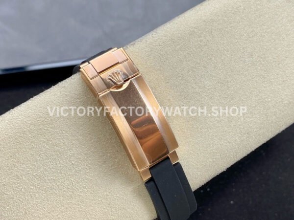 ARF Factory Counterweight Rolex Yacht-Master 126655 40mm Rose Gold Oysterflex Black Dial (8) ARF Factory Counterweight Rolex Yacht-Master 126655 40mm Rose Gold Oysterflex Black Dial
