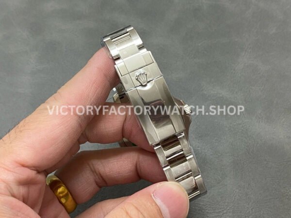 CVS Factory Rolex Yacht-Master 268621-0003 37mm Half Rose Gold Brown Dial (5) CVS Factory Rolex Yacht-Master 268622-0002 37mm Grey Dial