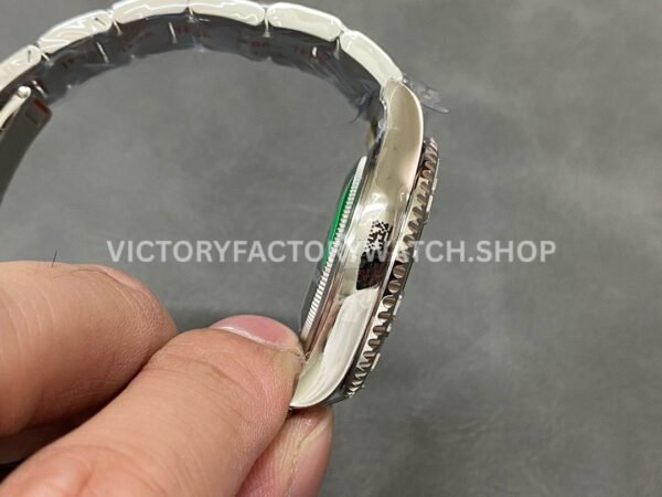 CVS Factory Rolex Yacht-Master 268621-0003 37mm Half Rose Gold Brown Dial (8) CVS Factory Rolex Yacht-Master 268622-0002 37mm Grey Dial