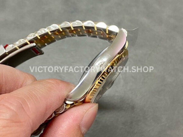 Clean Factory Rolex Datejust 126233-0021 36mm Half Yellow Gold Diamond Black Dial