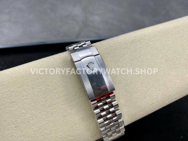 Clean Factory Rolex Datejust 126234-0057 36mm Full 904L Diamond Fluted Motif Blue Dial Jubilee (7) Clean Factory Rolex Datejust 126234-0057 36mm Full 904L Diamond Fluted Motif Blue Dial Jubilee