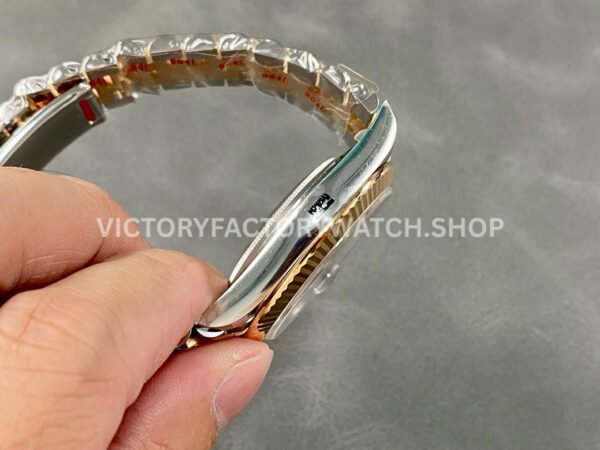 Clean Factory Rolex Datejust 126331-0016 41mm Half Rose Roman Numerals Wimbledon Grey Dial Jubilee