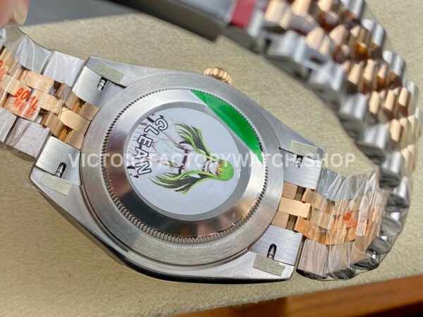 Clean Factory Rolex Datejust 126331 41mm Half Rose Gold Diamond Mother Of Pearl Dial Jubilee (7) Clean Factory Rolex Datejust 126331 41mm Half Rose Gold Diamond Mother Of Pearl Dial Jubilee