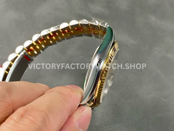 Clean Factory Rolex Datejust 126333-0012 41mm Half Yellow Gold Diamond Champagne Dial (6) Clean Factory Rolex Datejust 126333-0012 41mm Half Yellow Gold Diamond Champagne Dial