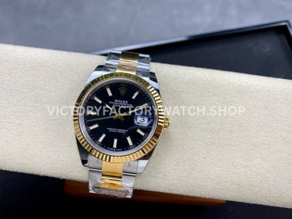 Clean Factory Rolex Datejust 126333-0013 41mm Half Yellow Gold Black Dial (7) Clean Factory Rolex Datejust 126333-0013 41mm Half Yellow Gold Black Dial