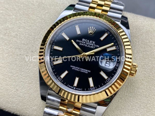 Clean Factory Rolex Datejust 126333-0014 41mm Half Yellow Gold Black Dial Jubilee (5) Clean Factory Rolex Datejust 126333-0014 41mm Half Yellow Gold Black Dial Jubilee