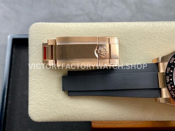 Clean Factory Rolex Daytona 116515LN-0018 40mm Rose Gold Oysterflex Pink Dial