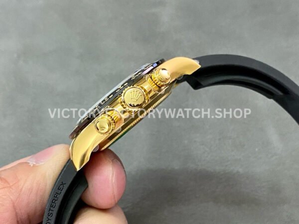 Clean Factory Rolex Daytona 116518LN-0048 40mm Yellow Gold Oysterflex Black Eye Gold Dial