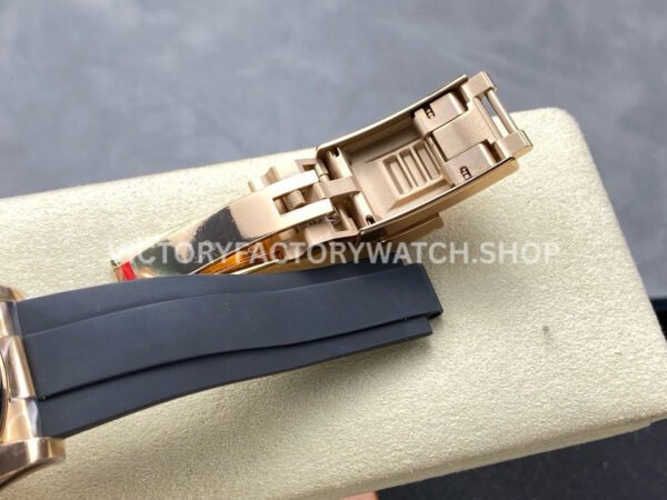 Clean Factory Rolex Daytona 126515LN-0002 40mm Rose Gold Oysterflex Black Dial (7) Clean Factory Rolex Daytona 126515LN-0002 40mm Rose Gold Oysterflex Black Dial