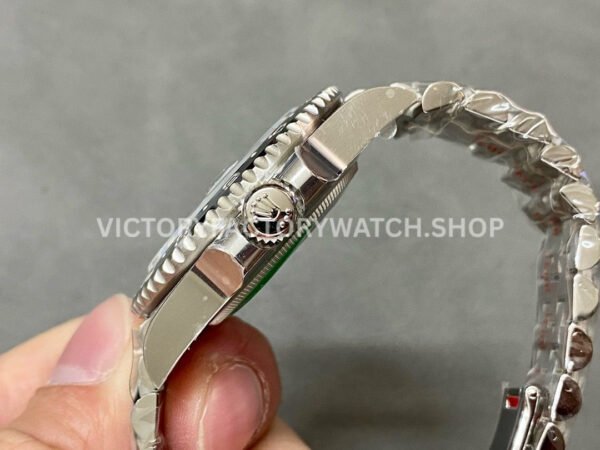 Clean Factory Rolex GMT-Master II 126710GRNR-0003 40mm Full 904L Black Dial Jubilee