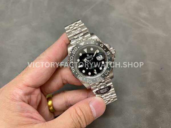 Clean Factory Rolex GMT-Master II 126710GRNR-0003 40mm Full 904L Black Dial Jubilee