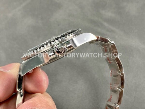 Clean Factory Rolex GMT-Master II 126710GRNR-0004 40mm Full 904L Black Dial