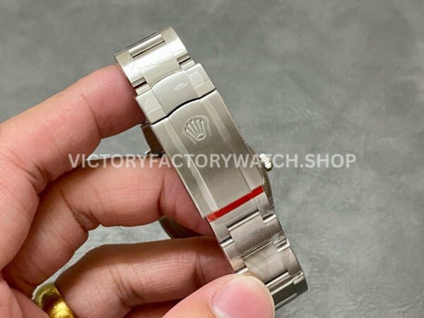 Clean Factory Rolex Oyster Perpetual 124300-0005 41mm Full 904L Green Dial (7) Clean Factory Rolex Oyster Perpetual 124300-0005 41mm Full 904L Green Dial