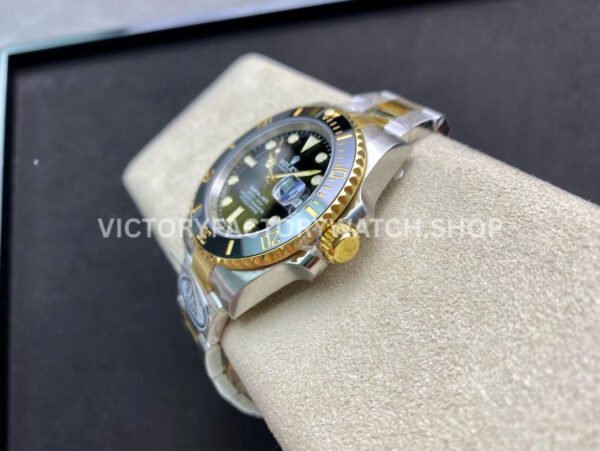 Clean Factory Rolex Submariner 116613LN 40mm Half Yellow Gold Black Dial