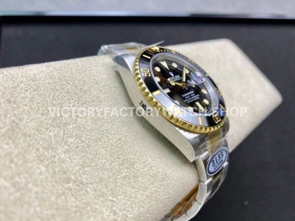 Clean Factory Rolex Submariner 116613LN 40mm Half Yellow Gold Black Dial