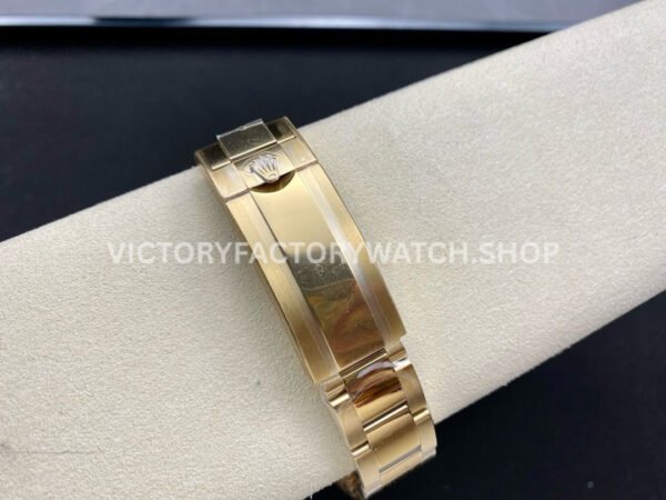 Clean Factory Rolex Submariner 116618LB 40mm Full Yellow Gold Blue Dial