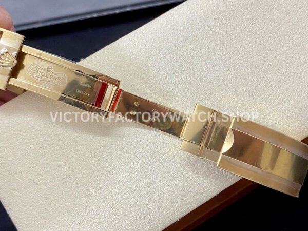 Clean Factory Rolex Submariner 116618LN 40mm Full Yellow Gold Black Dial