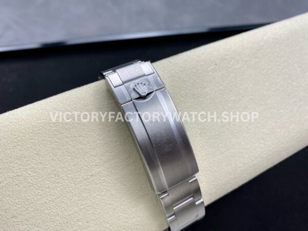 Clean Factory Rolex Submeriner Hulk 116610LV 40mm Full 904L Green Dial (3) Clean Factory Rolex Submeriner Hulk 116610LV 40mm Full 904L Green Dial