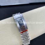 Clean factory Rolex Datejust 126334-0032 41mm Full 904L Fluted Motif Blue Dial Jubilee (4) Clean factory Rolex Datejust 126334-0032 41mm Full 904L Fluted Motif Blue Dial Jubilee