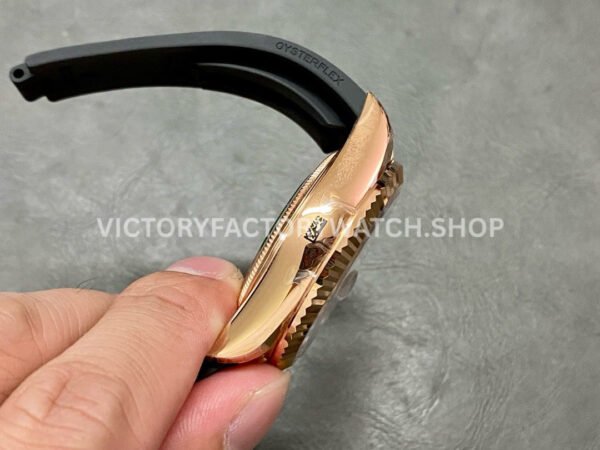 Noob Factory Rolex Sky-Dweller 336235-0002 42mm Rose Gold Oysterflex Brown Dial (4) Noob Factory Rolex Sky-Dweller 336235-0002 42mm Rose Gold Oysterflex Brown Dial