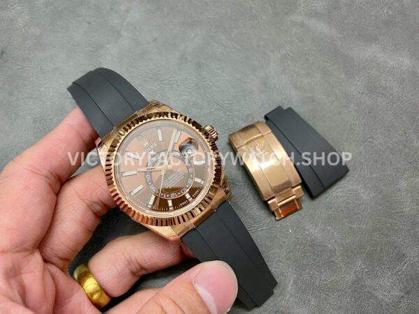 Noob Factory Rolex Sky-Dweller 336235-0002 42mm Rose Gold Oysterflex Brown Dial (7) Noob Factory Rolex Sky-Dweller 336235-0002 42mm Rose Gold Oysterflex Brown Dial
