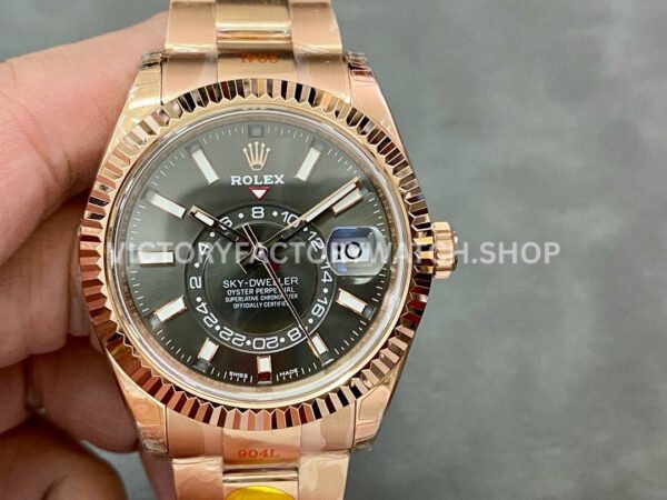 Noob Factory Rolex Sky-Dweller 336235 42mm Full Rose Gold Grey Dial (4) Rolex Sky-Dweller 336935 replica case side
